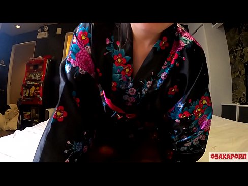 ❤️ Ọmọbirin Cosplay ọmọde fẹràn ibalopo si orgasm pẹlu squirt ni ẹlẹṣin kan ati fifun. Arabinrin Asia ti o ni irun obo ati awọn ori omu ẹlẹwa ni aṣọ aṣa aṣa Japanese ni fidio magbowo ti n ṣe afihan baraenisere pẹlu awọn nkan isere fokii. Sakura 3 OSAKAPORN. ❤❌ Fidio furo